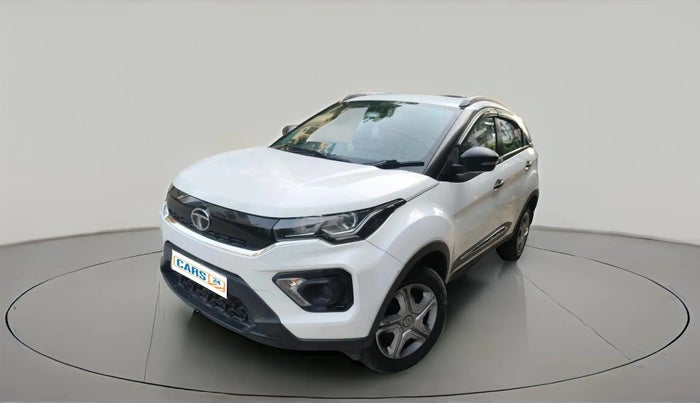 2022 Tata NEXON XMA SUNROOF PETROL, Petrol, Automatic, 90,000 km, exterior