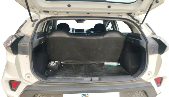 2022 Tata NEXON XMA SUNROOF PETROL, Petrol, Automatic, 90,000 km, exterior