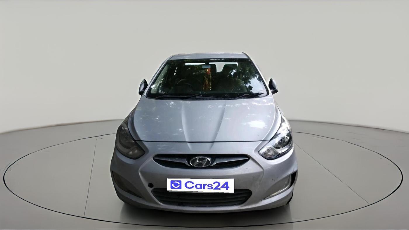 2013 Hyundai Verna FLUIDIC 1.6 CRDI SX, Diesel, Manual, 1,49,694 km, exterior