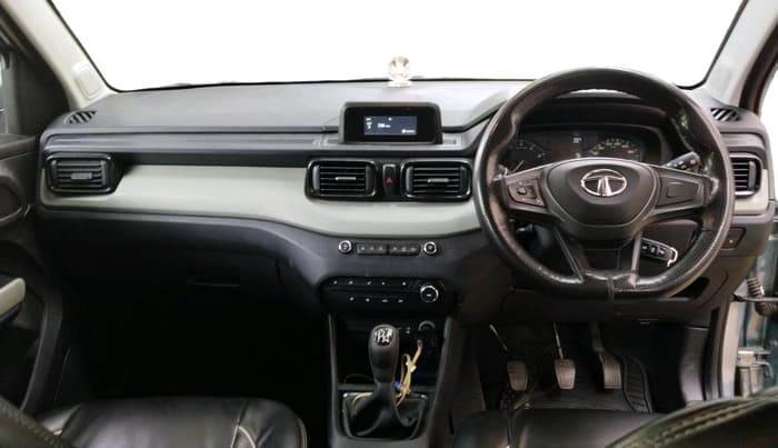 2022 Tata PUNCH ADVENTURE MT, Petrol, Manual, 53,044 km, interior