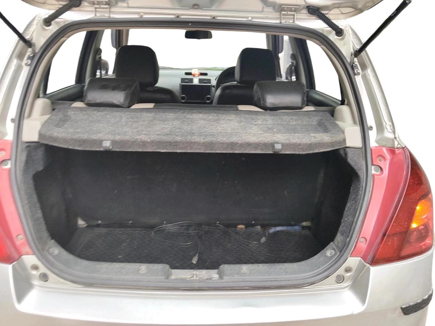 2011 Maruti Swift VDI, Diesel, Manual, 1,29,457 km, exterior