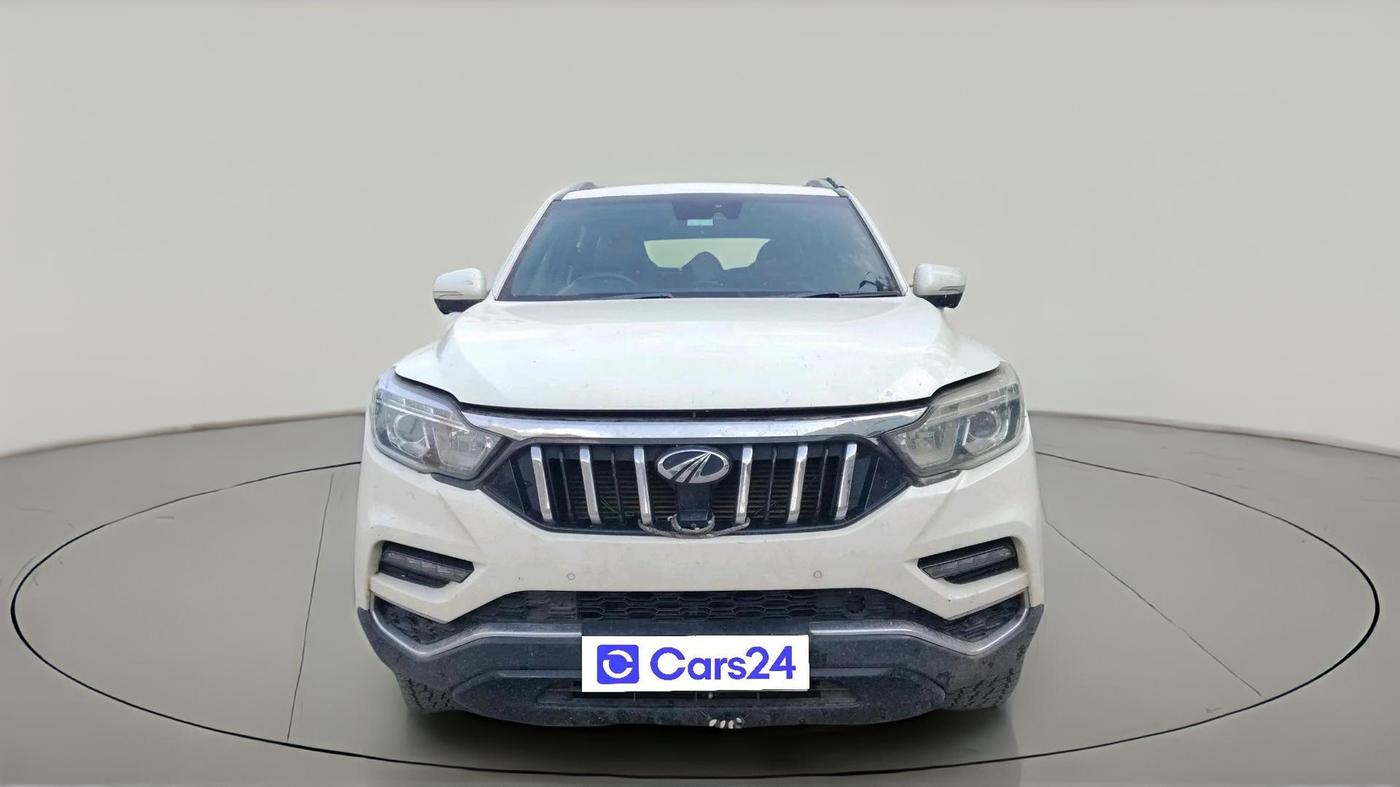 2019 Mahindra ALTURAS G4 4WD AT, Diesel, Automatic, 1,80,073 km, exterior