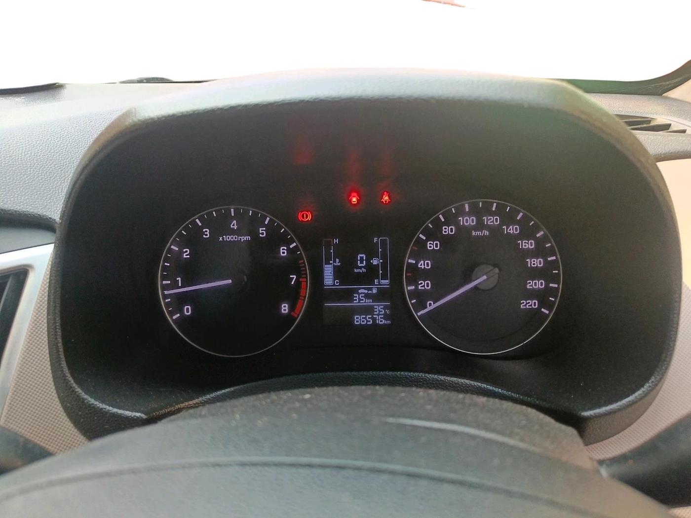2018 Hyundai Creta E PLUS 1.6 PETROL, Petrol, Manual, 86,576 km, interior