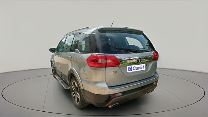 2017 Tata Hexa XTA 4X2 6 STR, Diesel, Automatic, 1,16,475 km, exterior