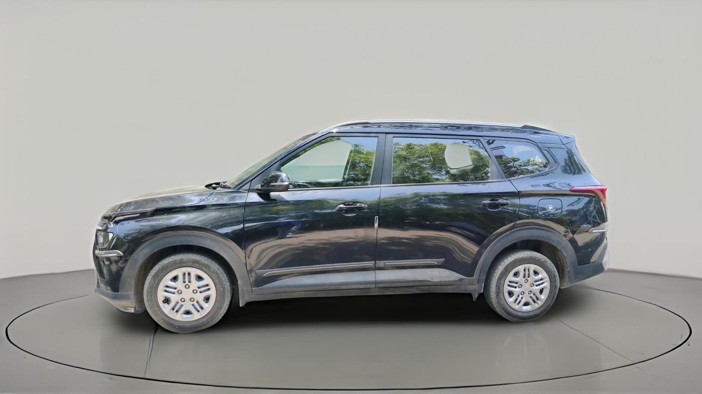 2024 KIA CARENS Prestige (O) 1.5 Petrol 7 STR, Petrol, Manual, 12,288 km, exterior