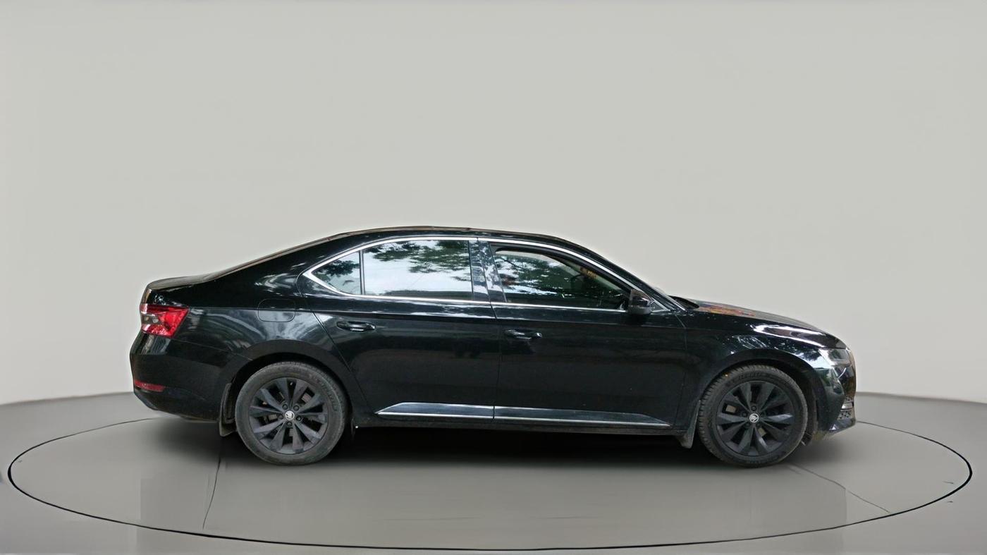 2021 Skoda Superb L&K 2.0 TSI AT, Petrol, Automatic, 91,976 km, exterior