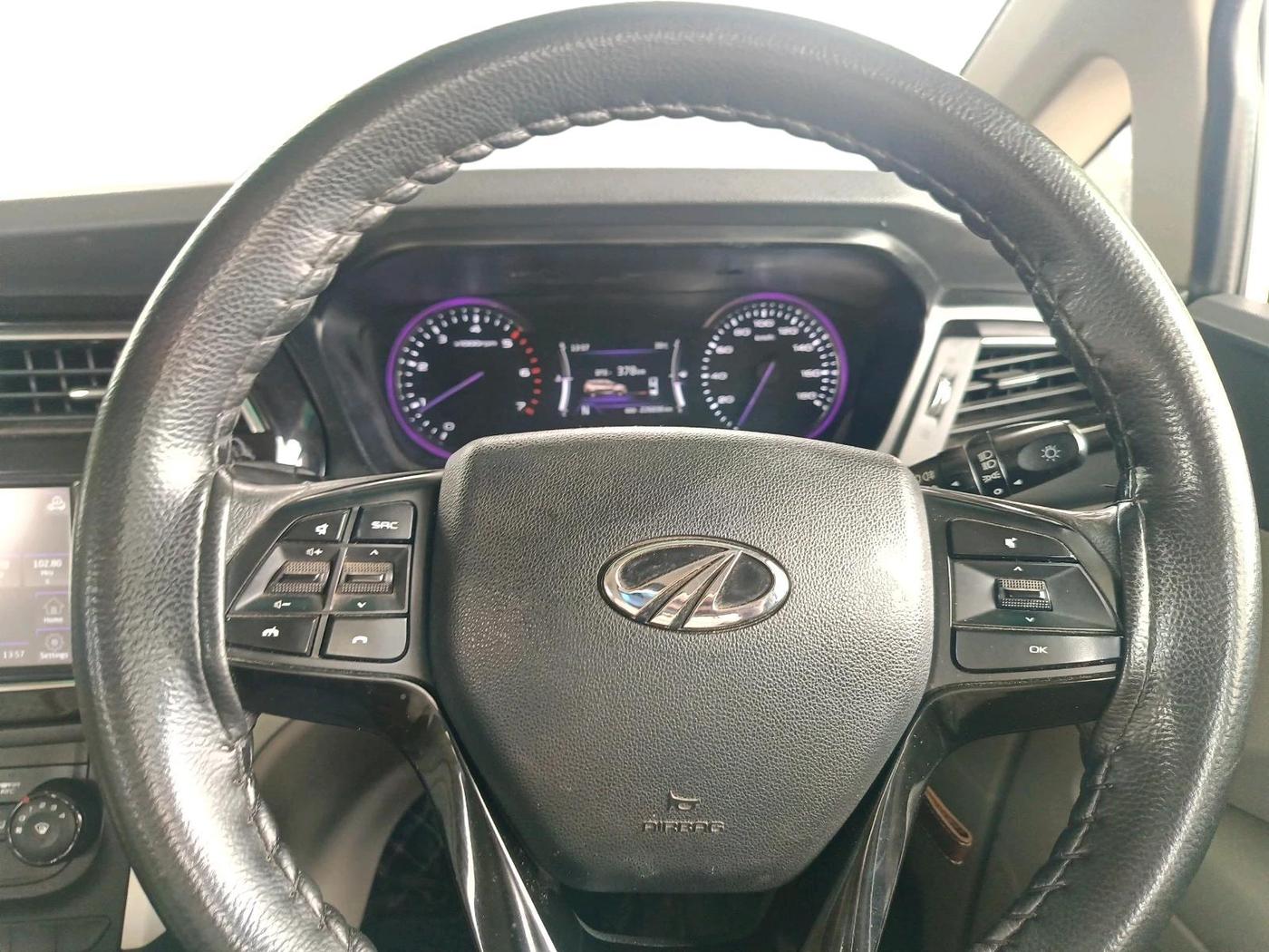 2018 Mahindra MARAZZO M6 8 STR, Diesel, Manual, 2,26,036 km, interior