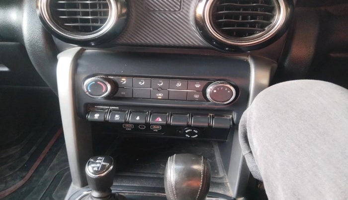 2021 Mahindra Thar LX PETROL HT 4WD AT, Petrol, Automatic, 46,656 km, interior