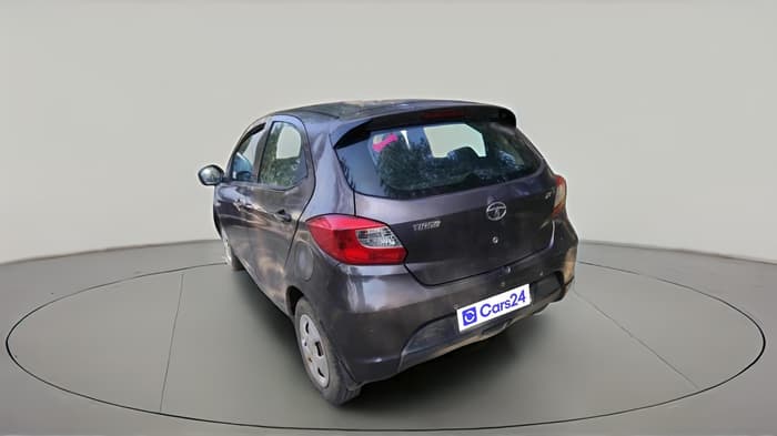 2018 Tata Tiago XT PETROL, Petrol, Manual, 1,28,825 km, exterior