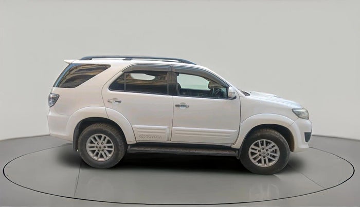 2014 Toyota Fortuner 3.0 4X2 MT, Diesel, Manual, 1,45,581 km, exterior