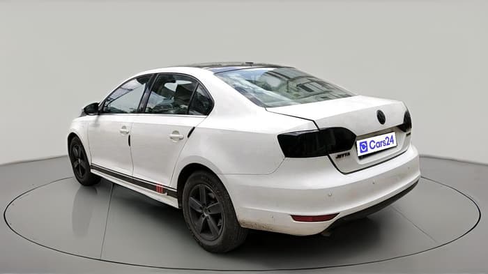 2012 Volkswagen Jetta COMFORTLINE TDI, Diesel, Manual, 1,10,876 km, exterior