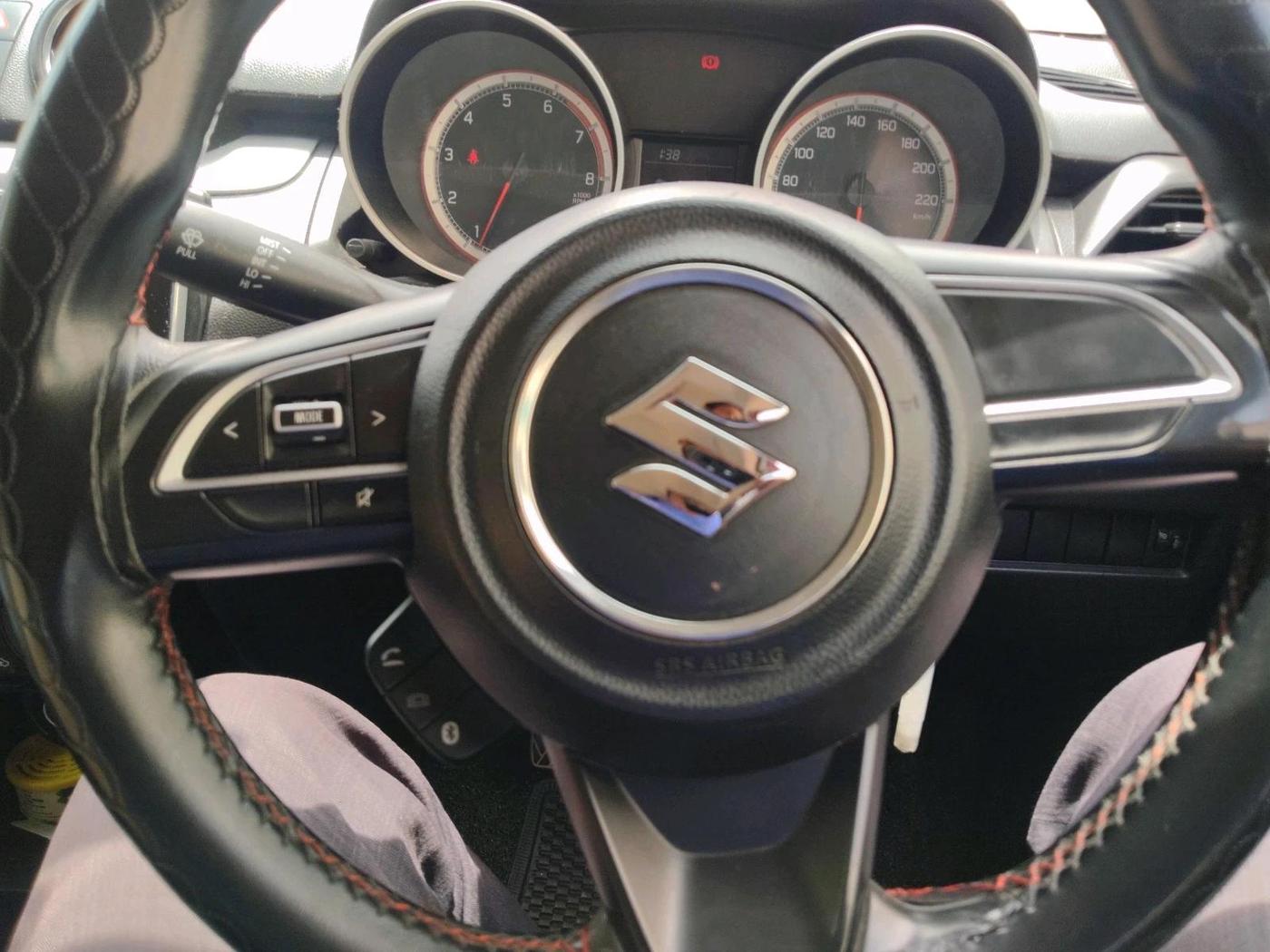 2020 Maruti Swift VXI, Petrol, Manual, 86,071 km, interior