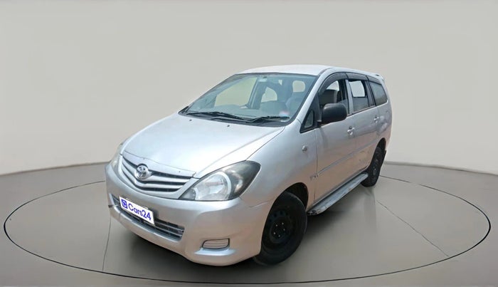 2008 Toyota Innova G4 2.5 8 STR, Diesel, Manual, 2,09,685 km, exterior