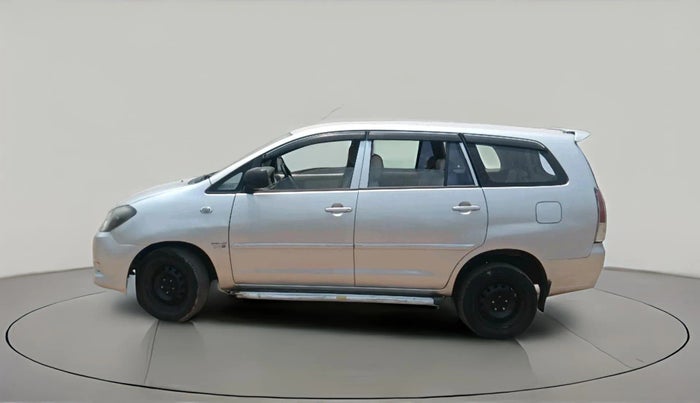 2008 Toyota Innova G4 2.5 8 STR, Diesel, Manual, 2,09,685 km, exterior