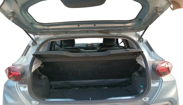 2022 Tata PUNCH ADVENTURE MT, Petrol, Manual, 64,861 km, exterior