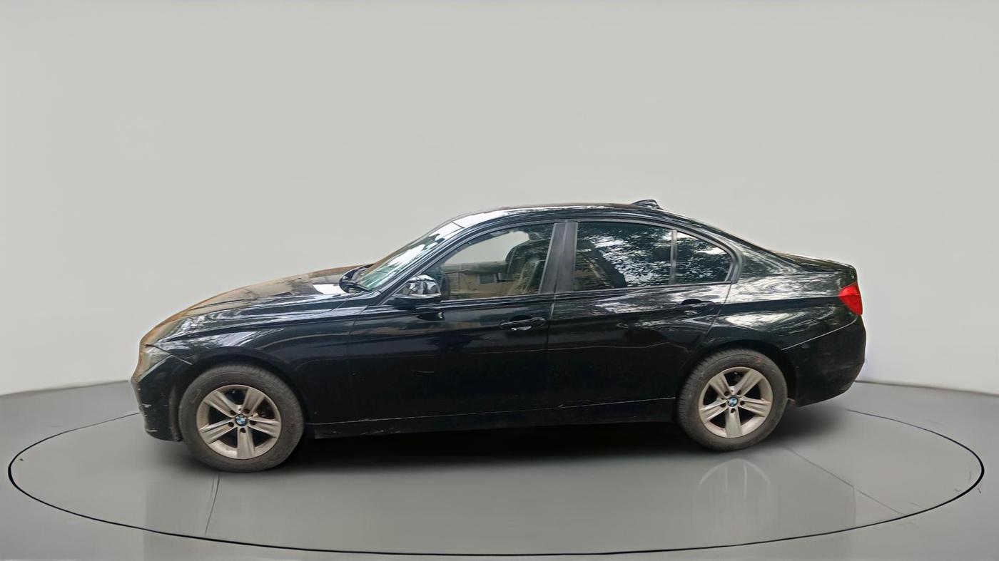 2013 BMW 3 Series 320d, Diesel, Automatic, 1,71,211 km, exterior