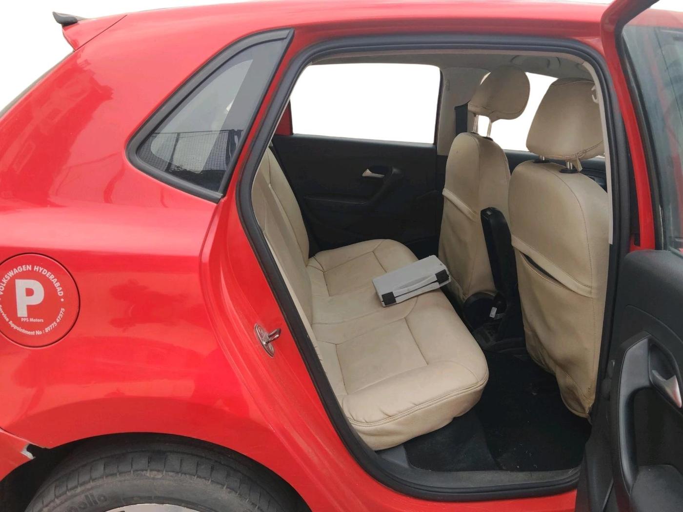 2019 Volkswagen Polo TRENDLINE 1.0L, Petrol, Manual, 1,07,220 km, interior