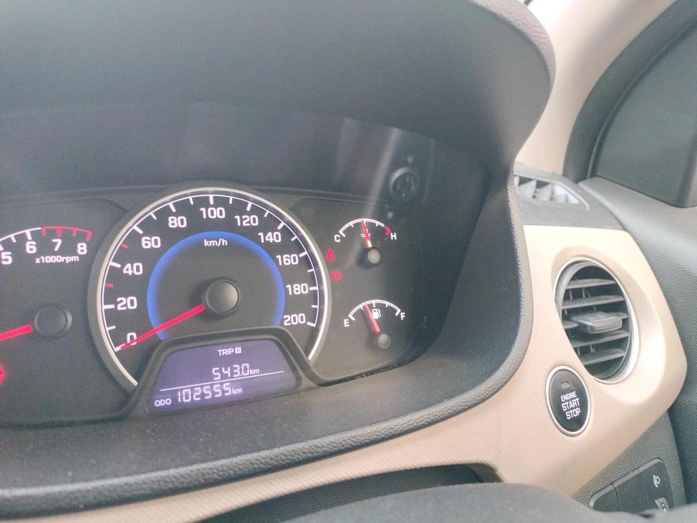 2018 Hyundai Grand i10 ASTA 1.2 KAPPA VTVT, Petrol, Manual, 1,02,555 km, interior