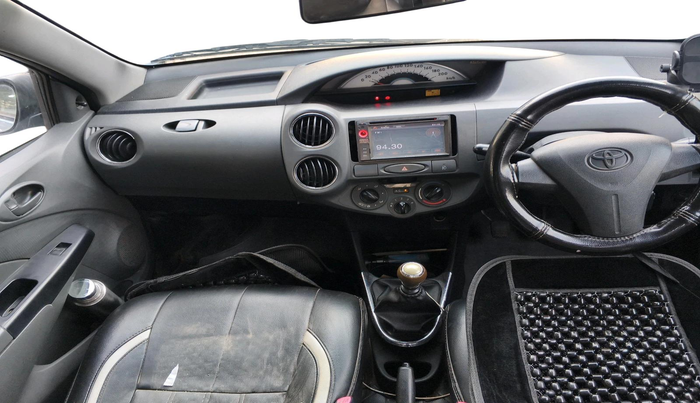 2012 Toyota Etios Liva GD, Diesel, Manual, 1,13,350 km, interior