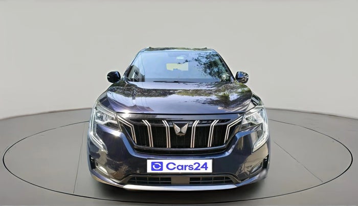 2022 Mahindra XUV700 AX 7 LUXURY D AT 7 STR, Diesel, Automatic, 79,653 km, exterior