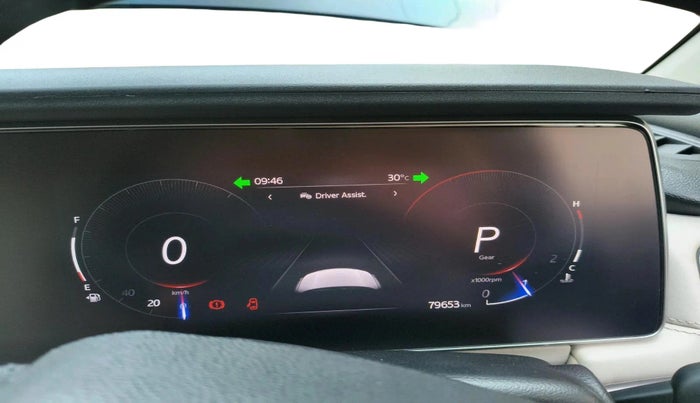 2022 Mahindra XUV700 AX 7 LUXURY D AT 7 STR, Diesel, Automatic, 79,653 km, interior