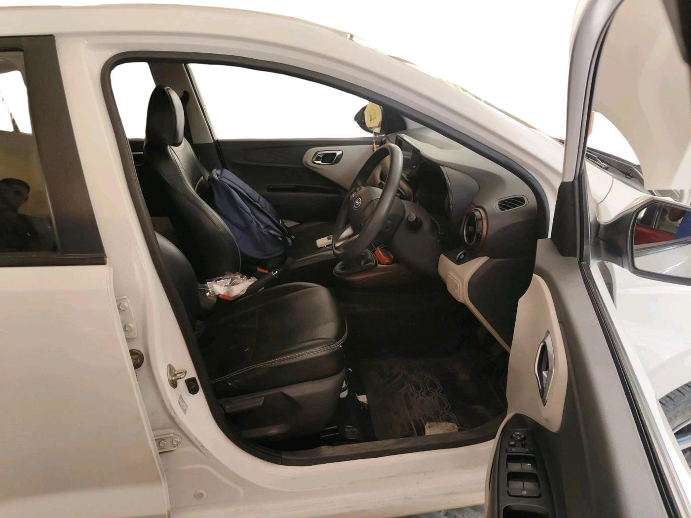 2021 Hyundai AURA SX 1.2, Petrol, Manual, 32,155 km, interior