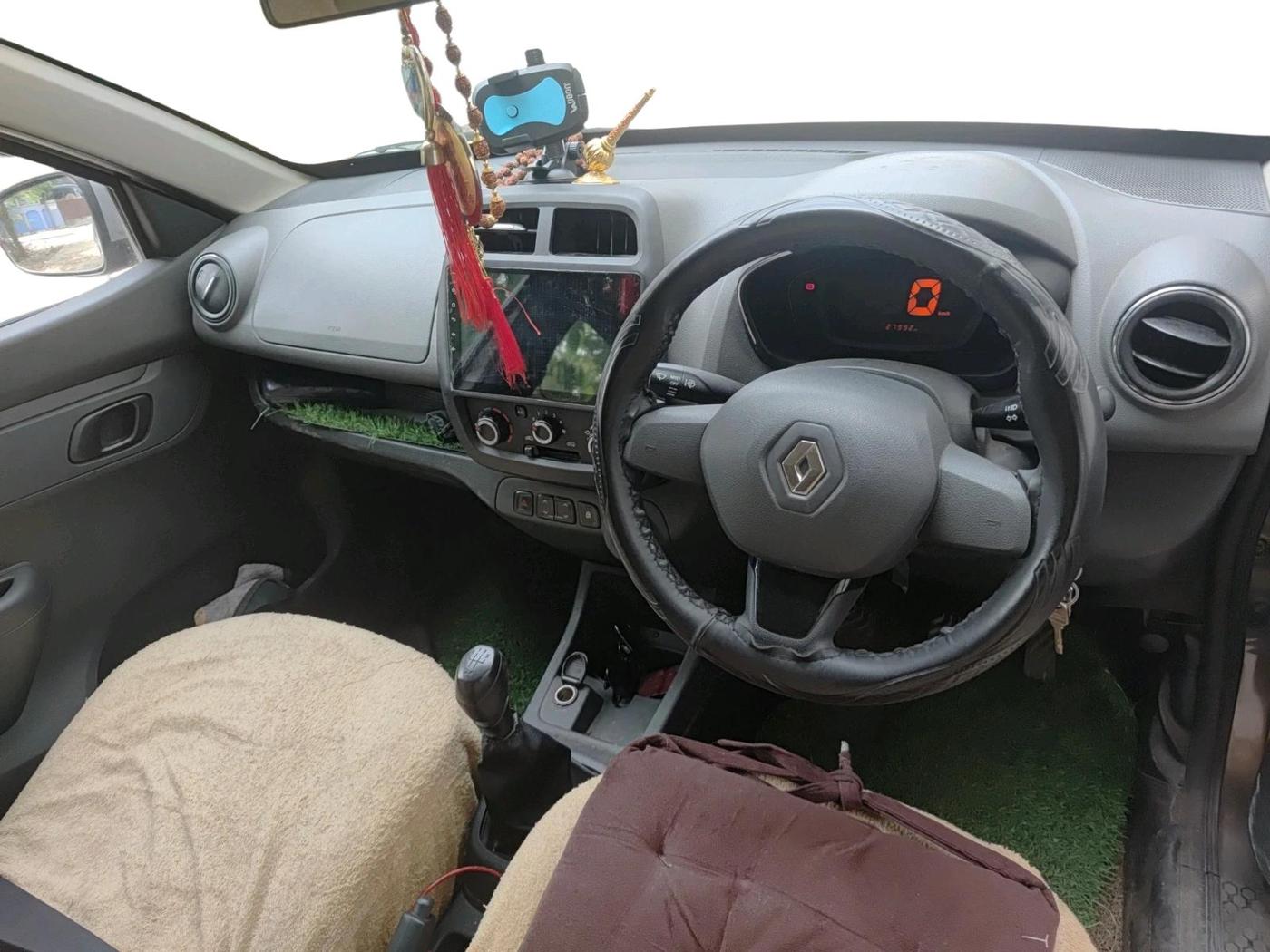 2016 Renault Kwid RXE, Petrol, Manual, 27,992 km, interior