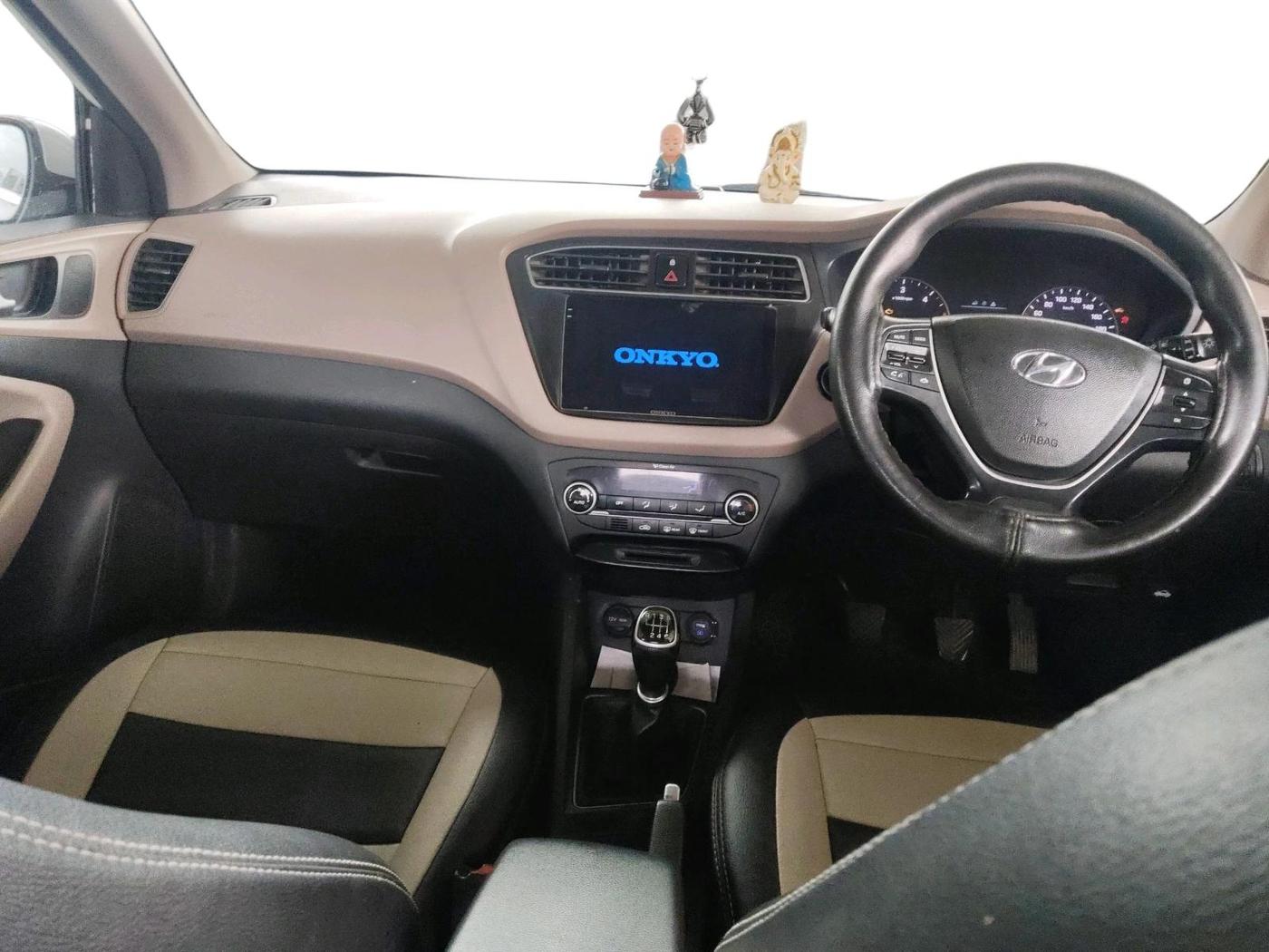 2018 Hyundai Elite i20 ASTA 1.4 CRDI (O), Diesel, Manual, 1,19,845 km, interior
