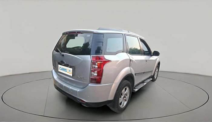 2013 Mahindra XUV500 W8, Diesel, Manual, 1,82,123 km, exterior