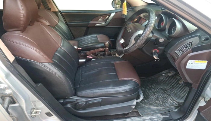 2013 Mahindra XUV500 W8, Diesel, Manual, 1,82,123 km, interior