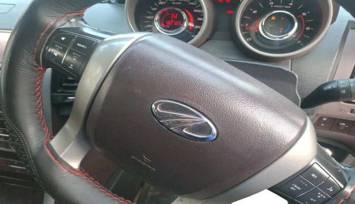 2013 Mahindra XUV500 W8, Diesel, Manual, 1,82,123 km, interior