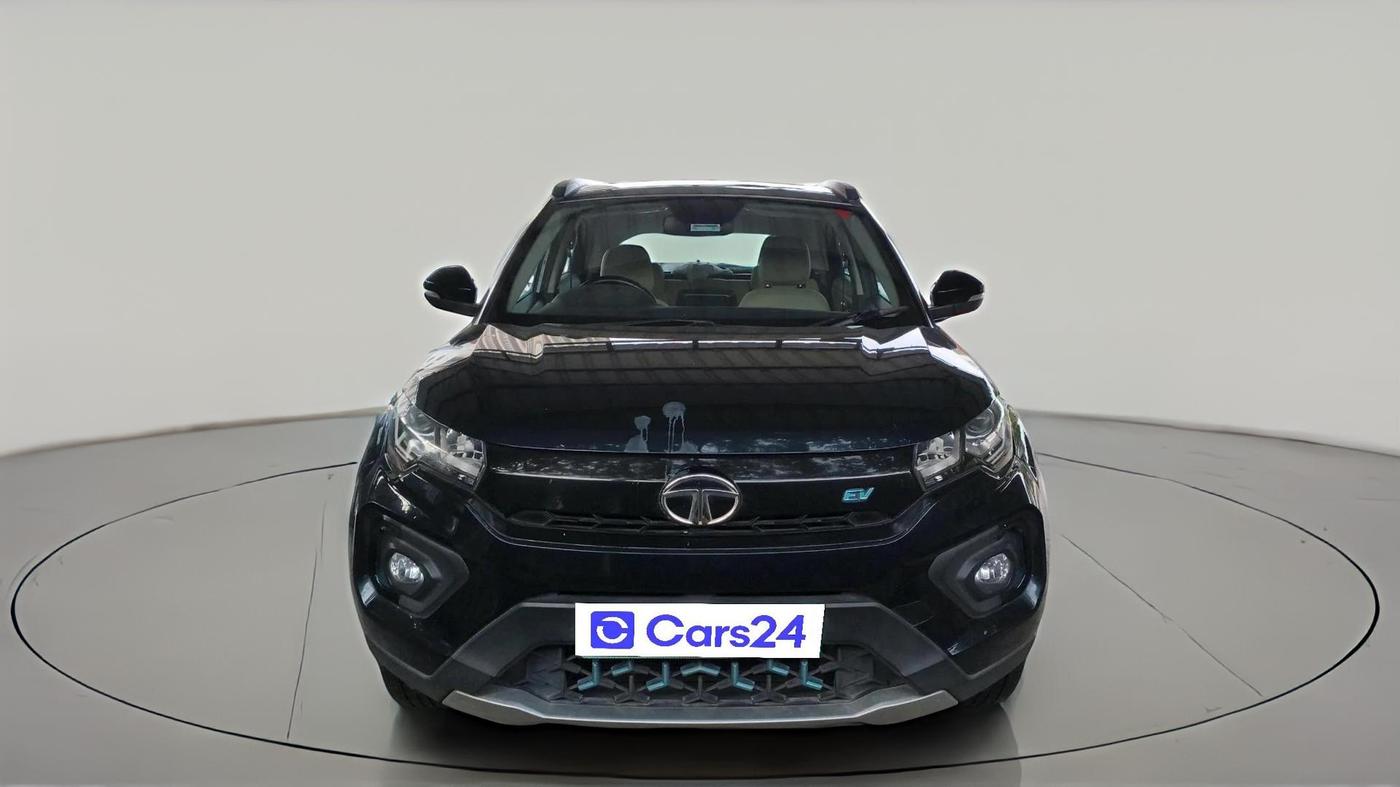 2022 Tata NEXON EV XZ PLUS LUX, Electric, Automatic, 66,711 km, exterior