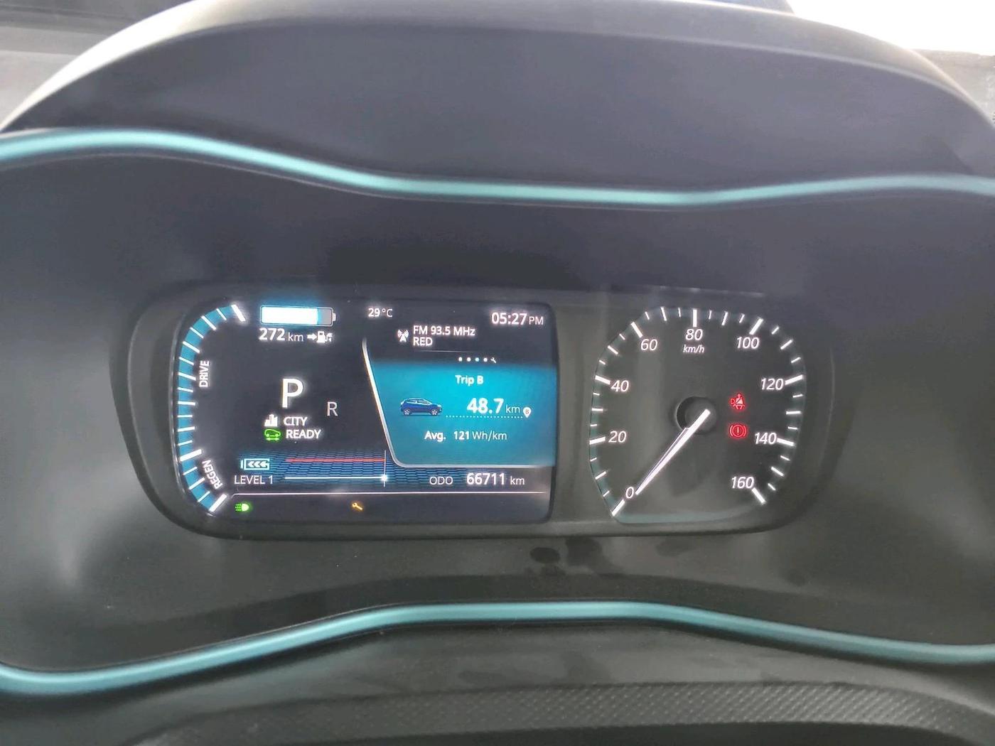 2022 Tata NEXON EV XZ PLUS LUX, Electric, Automatic, 66,711 km, interior