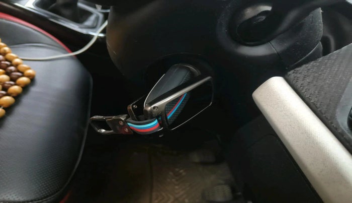 2023 Tata NEXON PURE SUNROOF 1.2 PETROL, Petrol, Manual, 37,900 km, interior