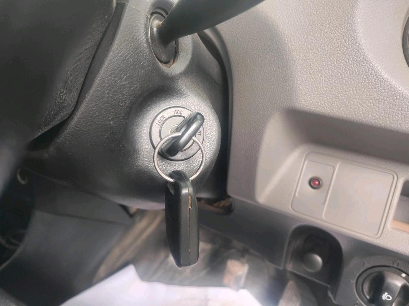 2011 Toyota Etios G, Petrol, Manual, 1,09,867 km, interior