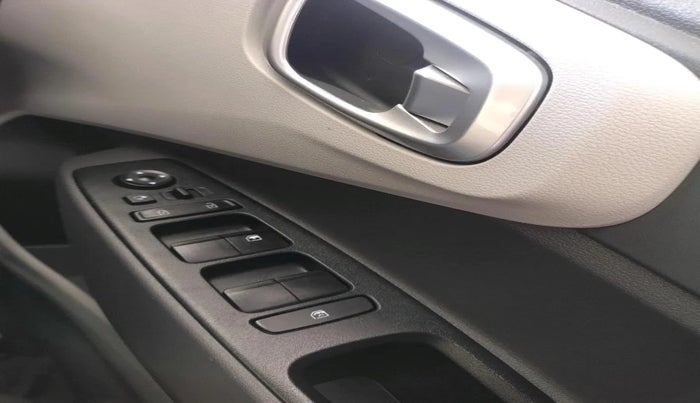 2023 Hyundai GRAND I10 NIOS SPORTZ 1.2 KAPPA VTVT, Petrol, Manual, 17,328 km, interior