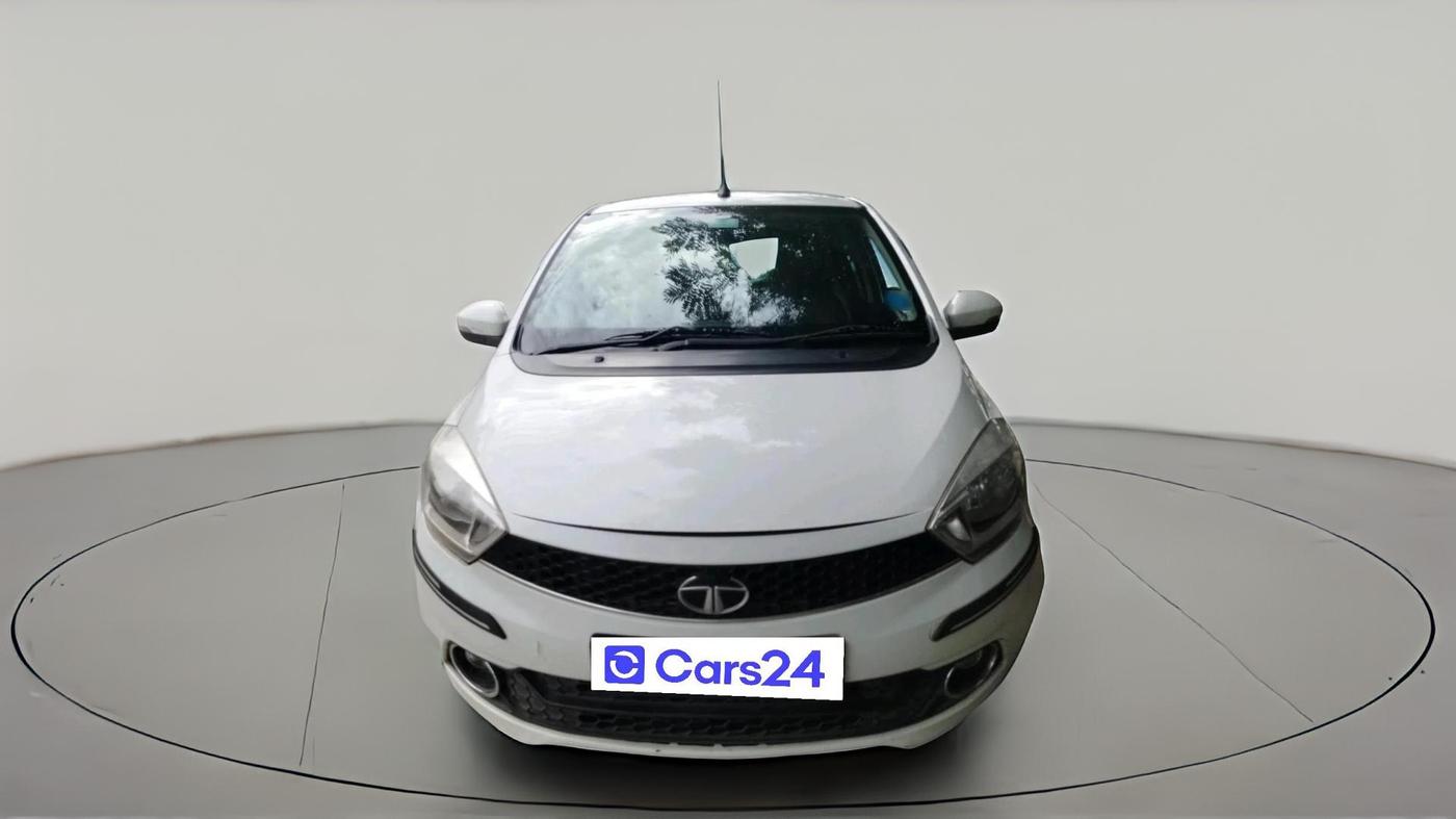 2018 Tata Tiago XZ PETROL, Petrol, Manual, 1,35,559 km, exterior