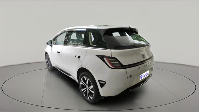 2026 MG Windsor EV Essence Pro, Electric, Automatic, 1,272 km, exterior
