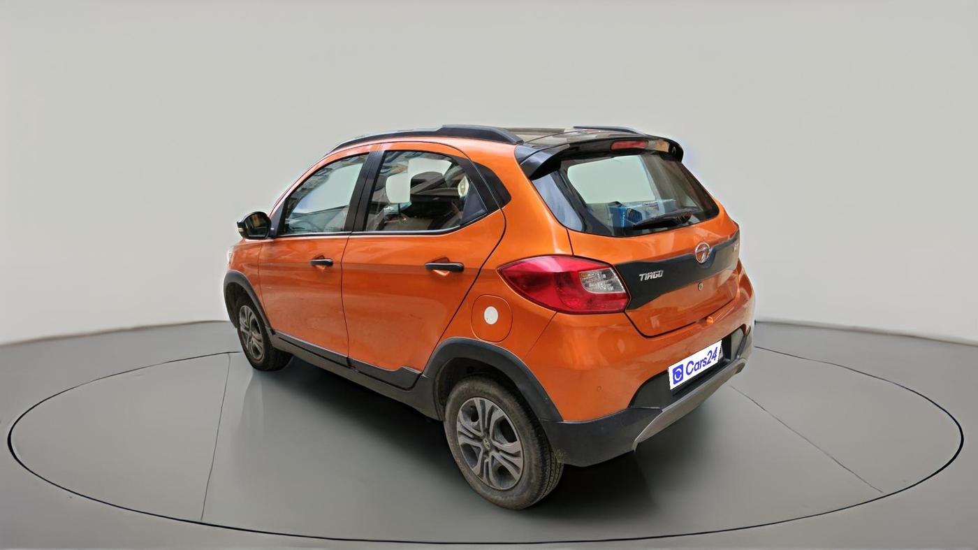 2018 Tata TIAGO NRG PETROL, Petrol, Manual, 36,850 km, exterior