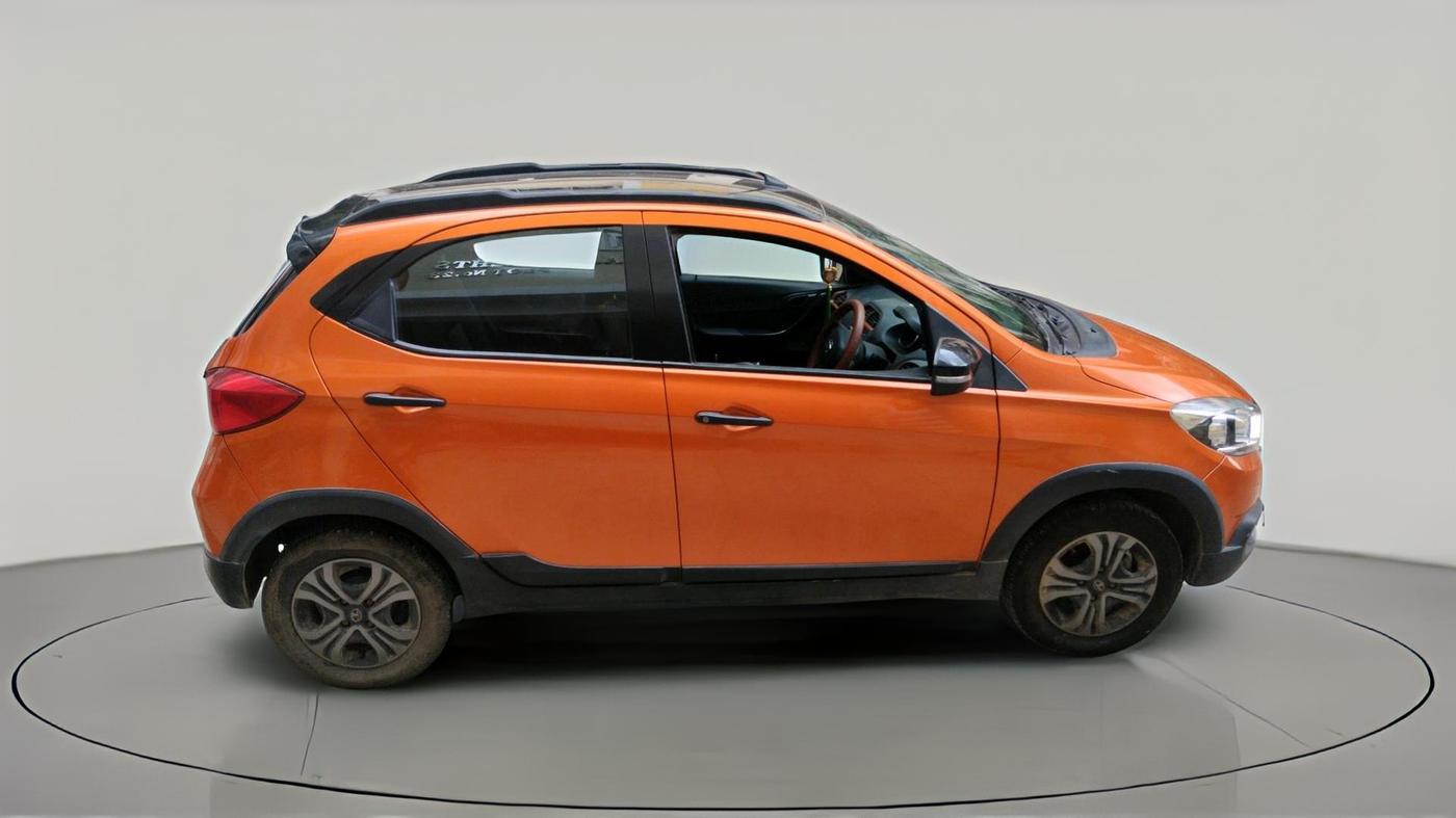 2018 Tata TIAGO NRG PETROL, Petrol, Manual, 36,850 km, exterior