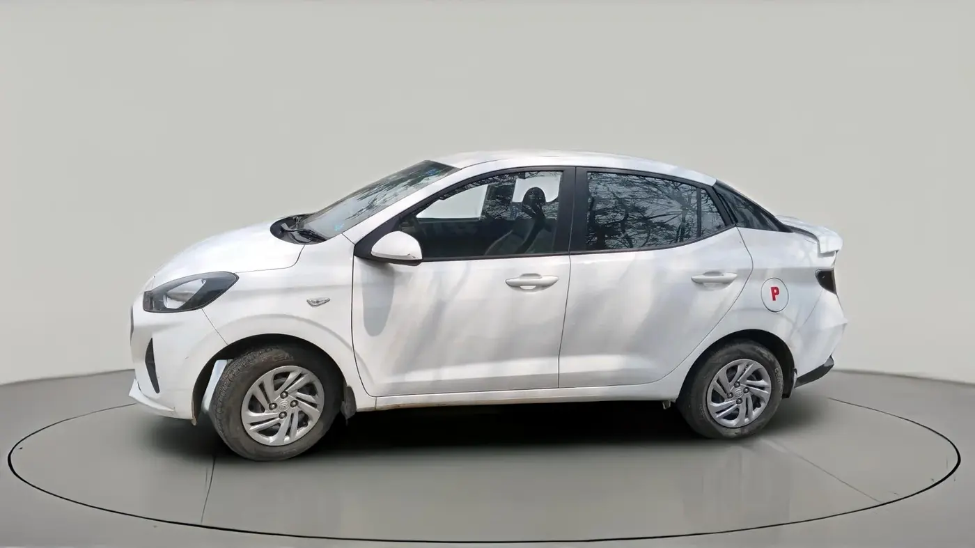 2022 Hyundai AURA S 1.2 CNG, CNG, Manual, 1,25,324 km, exterior