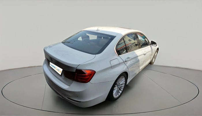 2014 BMW 3 Series 320D LUXURYLINE, Diesel, Automatic, 82,177 km, exterior