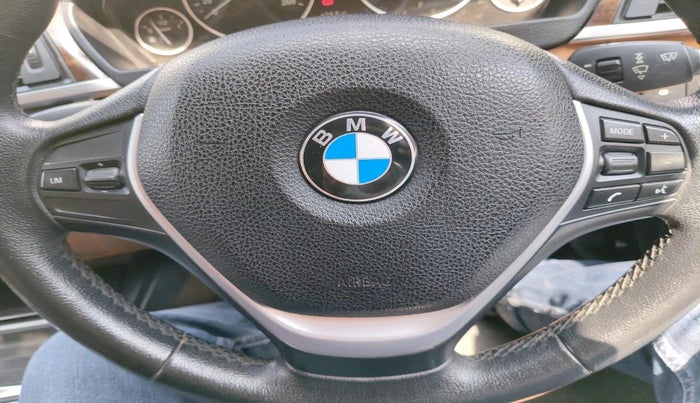 2014 BMW 3 Series 320D LUXURYLINE, Diesel, Automatic, 82,177 km, interior
