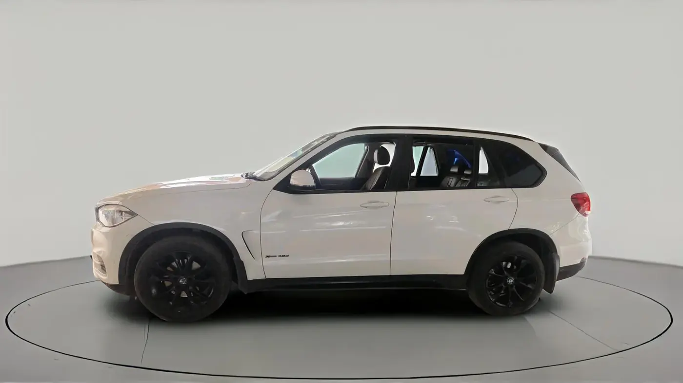 2018 BMW X5 XDRIVE30D DESIGN PURE 5 STR, Diesel, Automatic, 1,90,868 km, exterior