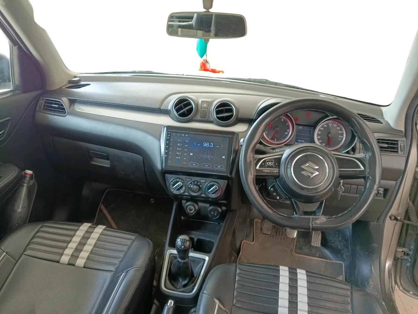 2020 Maruti Swift VXI, Petrol, Manual, 1,16,533 km, interior