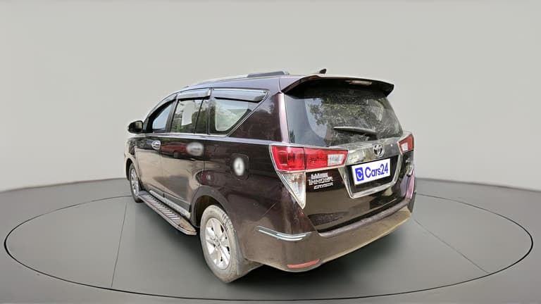 ！！ Used 2017 Toyota Innova Crysta 2.8 ZX AT 7 STR Automatic | Cars24