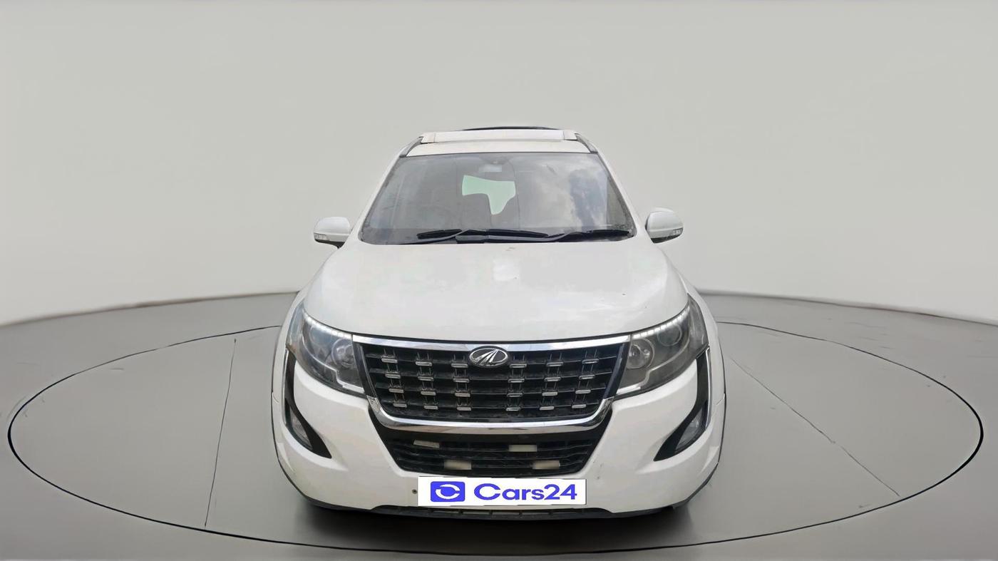2021 Mahindra XUV500 W9 AT, Diesel, Automatic, 68,398 km, exterior