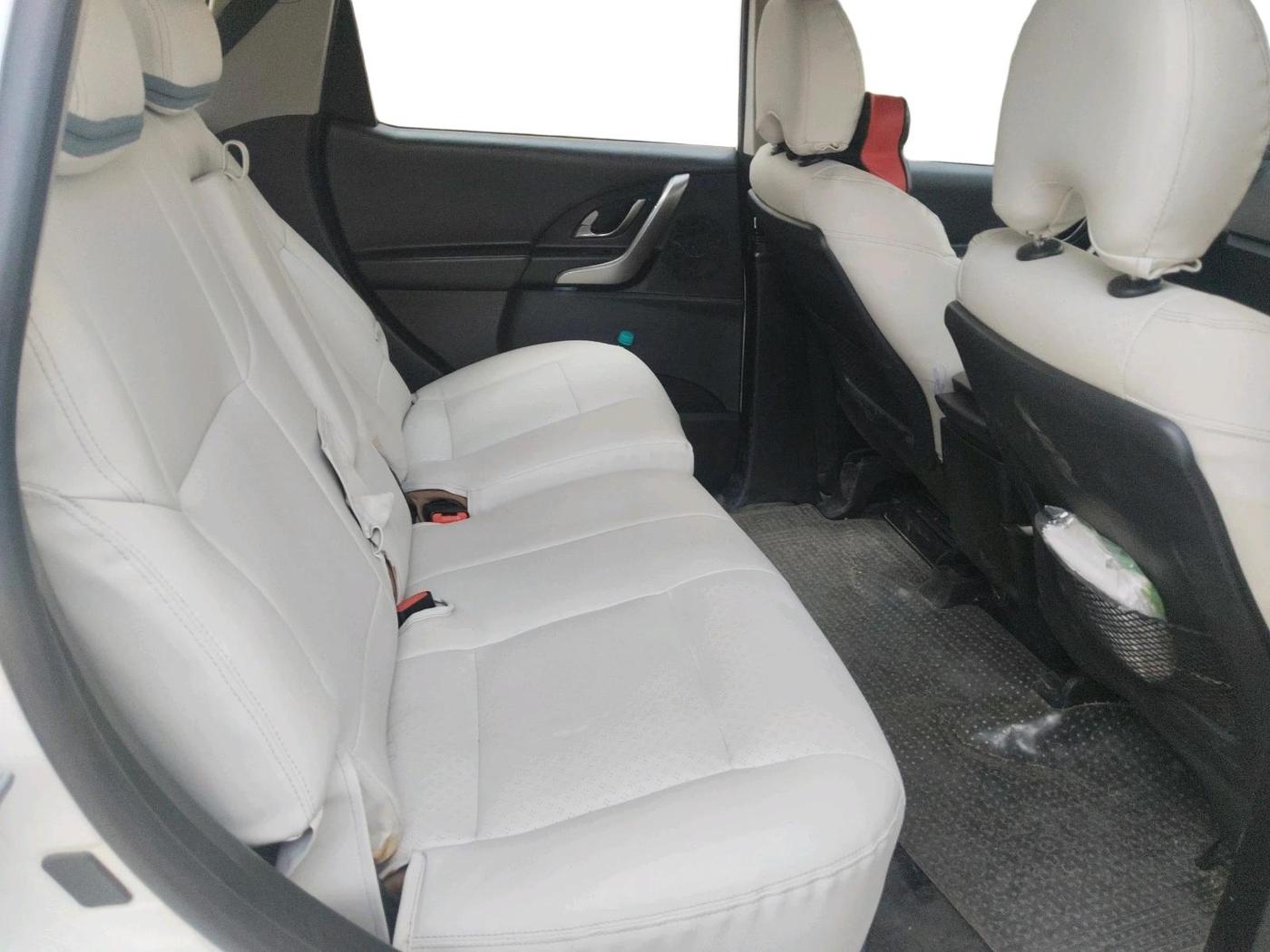 2021 Mahindra XUV500 W9 AT, Diesel, Automatic, 68,398 km, interior