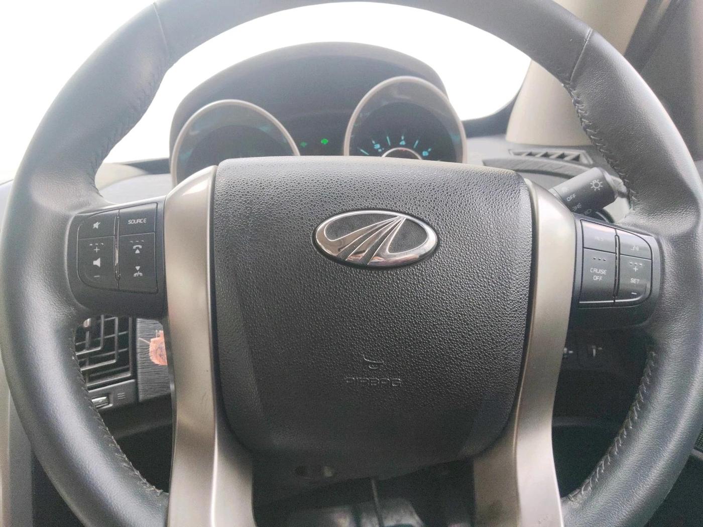 2021 Mahindra XUV500 W9 AT, Diesel, Automatic, 68,398 km, interior