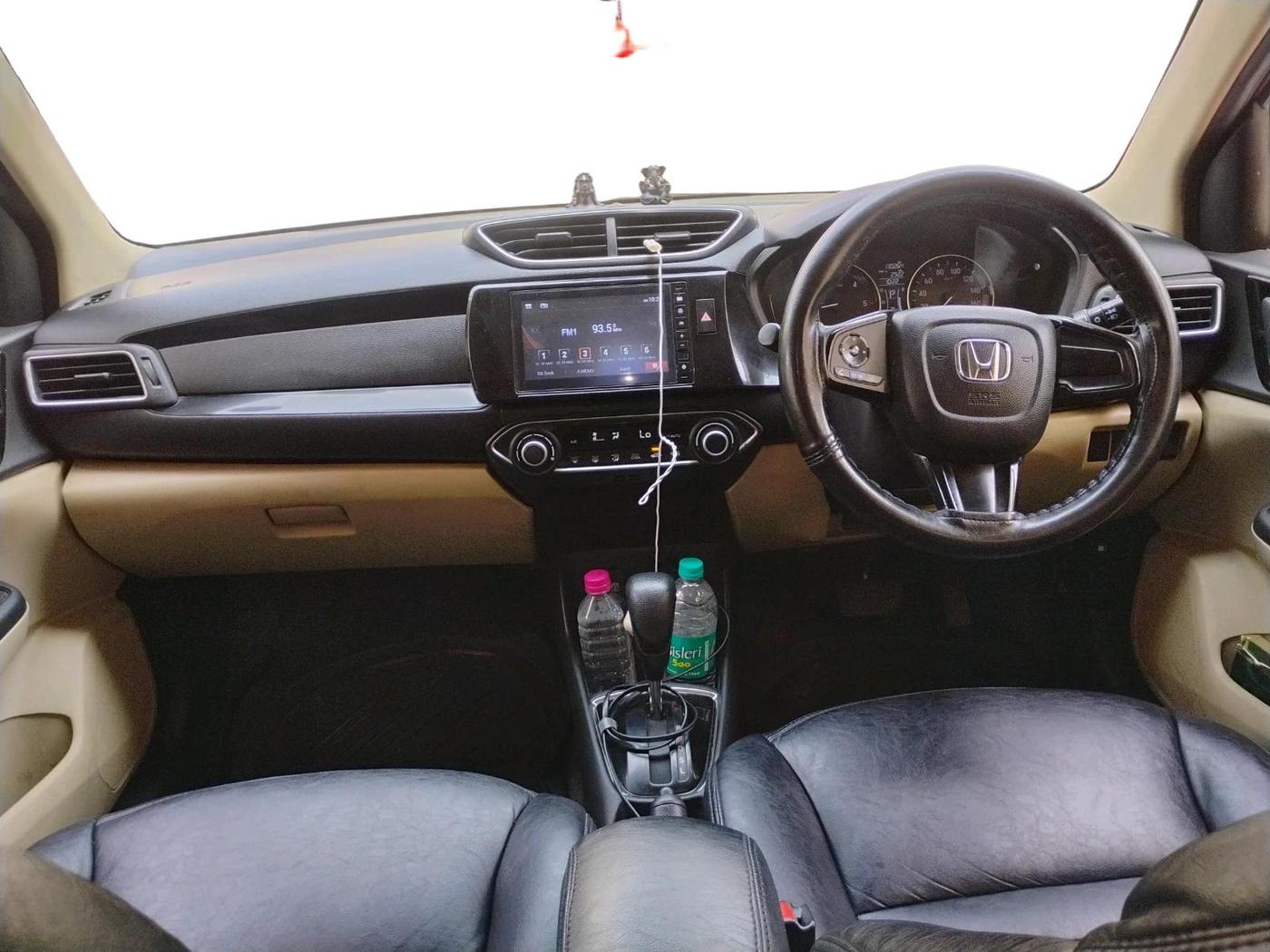 2019 Honda Amaze 1.5L I-DTEC VX CVT, Diesel, Automatic, 1,34,000 km, interior